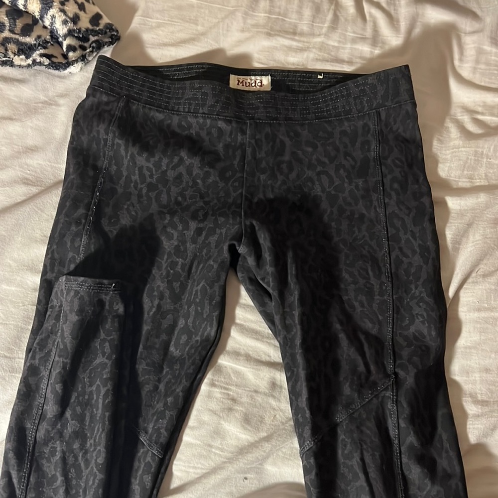 Mudd Cheetah Print Leggings